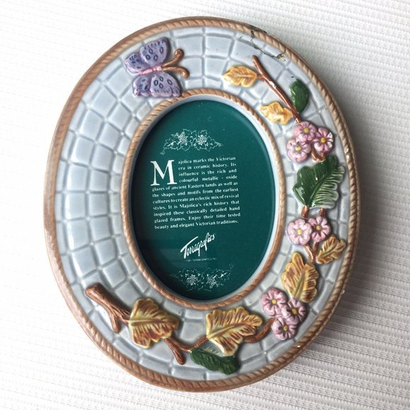 Terragrafics Victorian Majolica Style Oval Photo Picture Frame Hand Painted - Picture 1 of 12